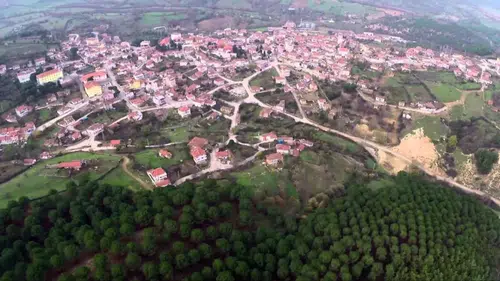 Göçük sandılar, deprem çıktı: 2.4'lük sarsıntı ilçeyi ayağa kaldırdı