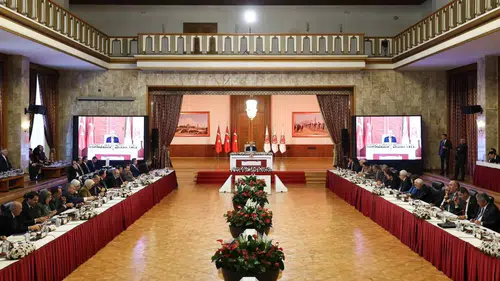 DEM Parti’den 17-23 üyeli yapı önerisi