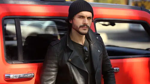 Alperen Duymaz Kimdir, Aslen Nereli, Kaç Yaşında, Hangi Dizilerde Oynadı? Hayatı ve Biyografisi