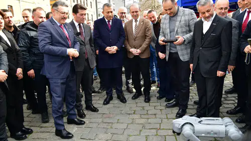 Trabzon Valisi Şahin, 6 Şubat Depremleri Anma ve Farkındalık Etkinliğine Katıldı