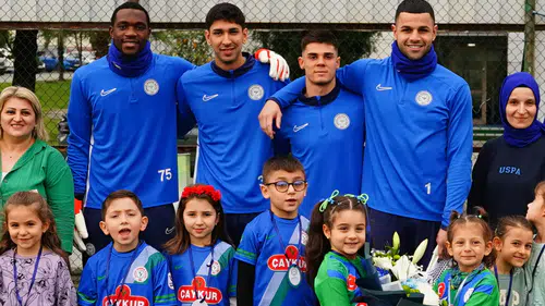 Çaykur Rizespor Antrenmanında Minik Misafirler: Zübeyde Hanım Anaokulu’ndan Ziyaret