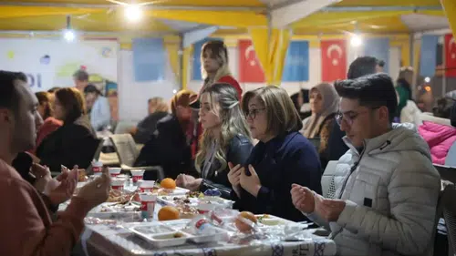 2026 Ramazan: Şırnak İftar Çadırları Hangi Noktalarda Kuruluyor?
