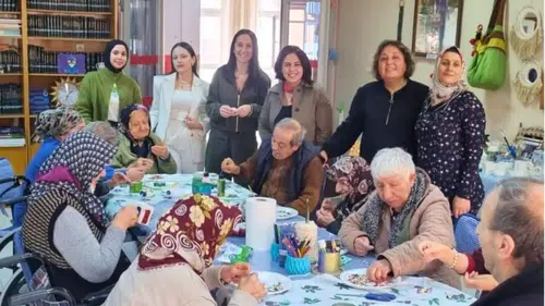 Trabzon Huzurevi'nde yaşlılar için keyifli etkinlikler düzenlendi