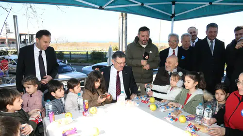 Trabzon Büyükşehir Belediye Başkanı Ahmet Metin Genç Çarşıbaşı’nda Vatandaşlarla Buluştu