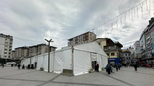 Rize Belediyesi’nden 2026 Ramazan Etkinlikleri: 15 Temmuz Meydanı’nda Dev Çadır Kuruldu