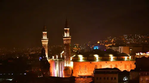 Bayram namazı saatleri illere göre belirlendi, büyük şehirler için listeler hazırlandı