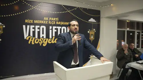AK Parti Rize Merkez İlçe’de Vefa İftarı: Eski ve Yeni Kadrolar Aynı Sofrada Buluştu