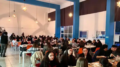 Çine protokolü öğrencilerle iftarda bir araya geldi