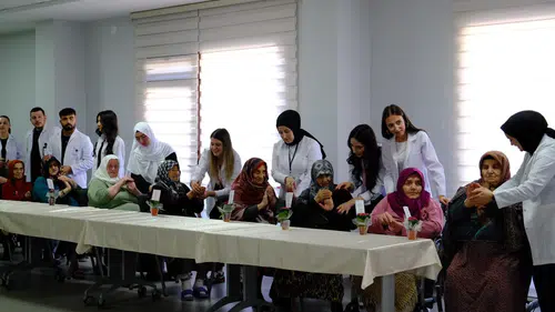 Güneysu’da Yaşlılara Saygı Haftası Programı Düzenlendi