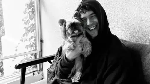 Aytaç Şaşmaz Kimdir? Kaç Yaşında, Boyu Kaç, Burcu Ne? Aslen Nereli ve Sevgilisi Var mı?