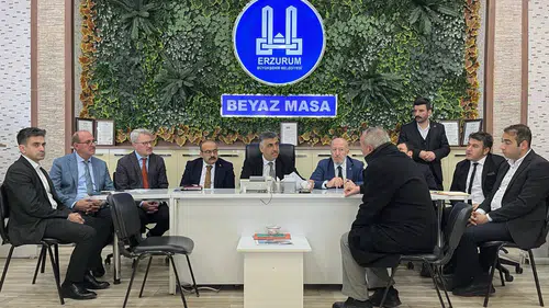 Erzurum Büyükşehir Belediyesi’nde Halk Günü: Vatandaşların Talepleri Dinlendi