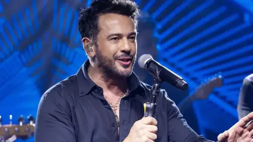 Emre Altuğ Kimdir? Emre Altuğ Kaç Yaşında, Nereli ve Kiminle Evlendi?