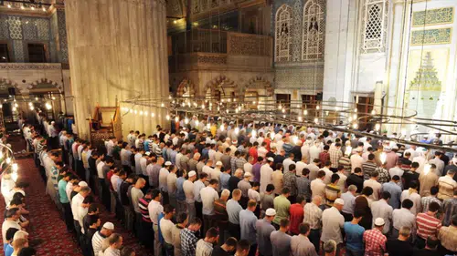 Tekirdağ Bayram Namazı Saatleri 2026 (İl ve İlçelere Göre Güncel Rehber)