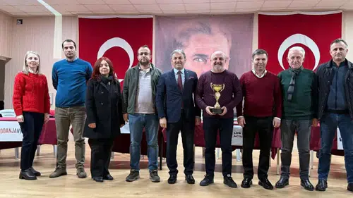Beşikdüzü Borsa İstanbul Fen Lisesi’nde Öğretmenler Arası Bilgi Yarışması Düzenlendi