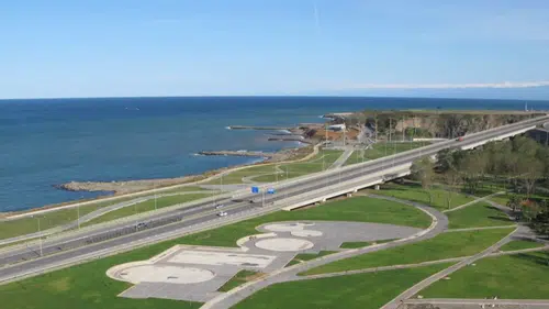 Trabzon Büyükşehir Belediyesi 100. Yıl Parkı’nı 77,7 Milyon TL’lik Yatırımla Yeniliyor