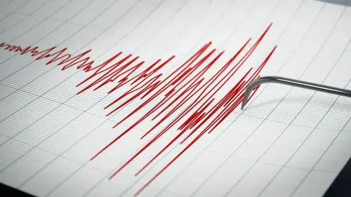 Akdeniz'de 4,8 büyüklüğünde deprem: Can ve mal kaybı yok, taramalar devam ediyor