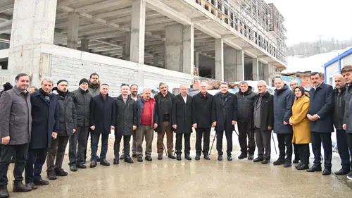 Tonya’ya Büyük Proje: Pazar Yeri ve Gençlik Merkezi Ağustos’ta Açılıyor