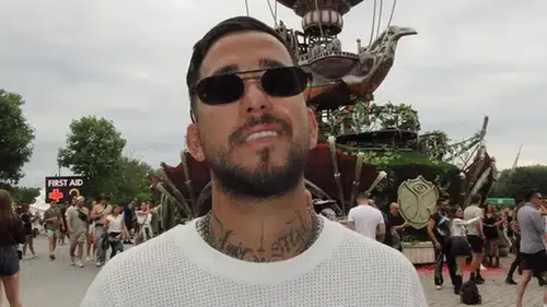 Mahmut Orhan’dan Lüks Otomobil Paylaşımı: Değeri Sosyal Medyada Gündem Oldu