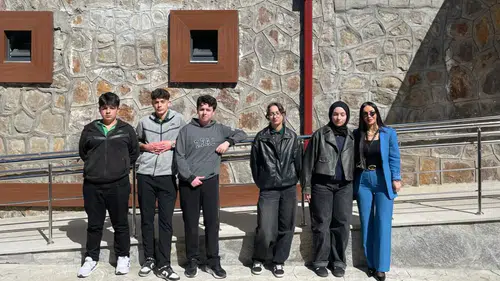 Rize’de öğrencilere bağımlılıkla mücadele eğitimi: Fatih Anadolu Lisesi Yeşilay Kampüsü’nü ziyaret etti