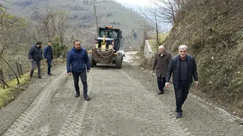 Çarşıbaşı'nda Altyapı ve Üstyapı Çalışmaları Hız Kesmeden Devam Ediyor