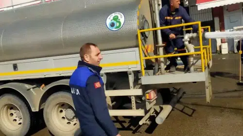 Oltu Bayrama Temizlik Seferberliğiyle Hazırlanıyor