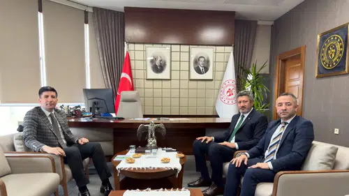 Güneysu'da Gençlik ve Spor Projeleri: Yeni Tesislerle Gelecek Vurgusu!