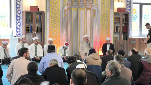 Yakutiye’de 8 Hafız İçin Anlamlı Tören