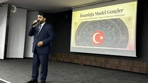 Trabzon İl Müftüsü İsmail Çiçek’ten Öğrencilere Model Gençlik Mesajı