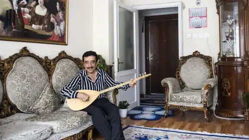 Hakkı Bulut'un Lüks Yaşamı: Bahçelievler'deki 3+1 Daire İle Gönülleri Fethediyor!