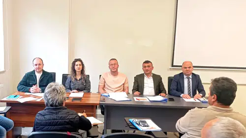 İyidere'de Eğitimde Kalite Artırma Hedefiyle Müdürler Kurulu Toplantısı Gerçekleşti