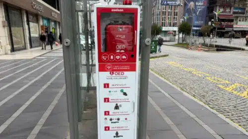 Rize’ye 5 Adet Otomatik Eksternal Defibrilatör Yerleştirildi