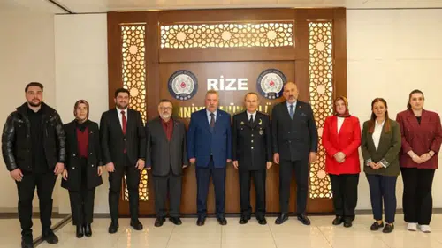 AK Parti Rize Teşkilatından Polis Haftası’nda Emniyet Müdürü Murat Türesin’e Ziyaret