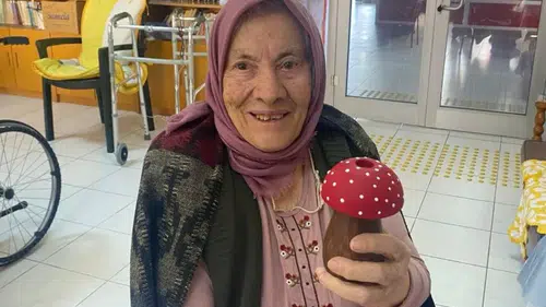 Trabzon Huzurevinde Anlamlı Etkinlik: Yaşlılara Sanatla Rehabilitasyon Desteği