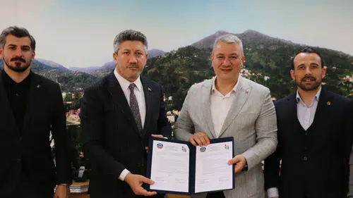 Güneysu Belediyesi ile Serdivan Belediyesi Arasında Kardeş Şehir Protokolü İmzalandı