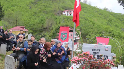 Şehit Komando Er Mikdat Beder, Şehadetinin Yıl Dönümünde Dualarla Anıldı