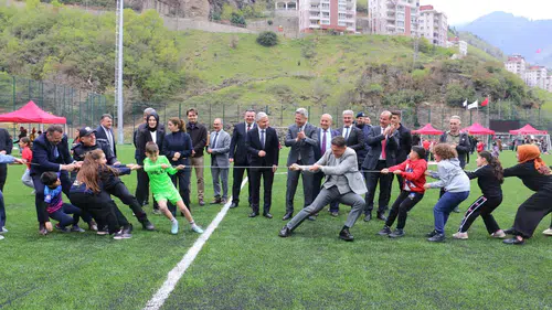 Maçka’da Geleneksel Çocuk Oyunları Şenliği Coşkuyla Gerçekleştirildi