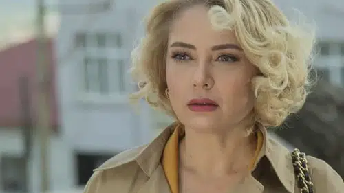 Sibel Taşcıoğlu Kızılcık Şerbeti'nden Ayrıldı Mı? Yeni Projesi ve Celadet Karakteri Hakkında Detaylar!