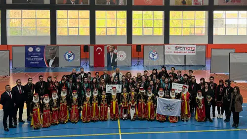 Rize’de Halk Oyunları İl Birinciliği Tamamlandı: Şampiyonlar Belli Oldu