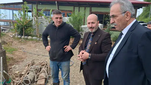 Arhavi’de Tır Parkı ve Liman Girişindeki Çalışmalar Yerinde İncelendi