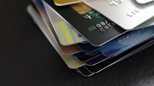 Kredi kartı kullanan herkesi ilgilendiriyor! Limit düzenlemesi askıya alınıyor