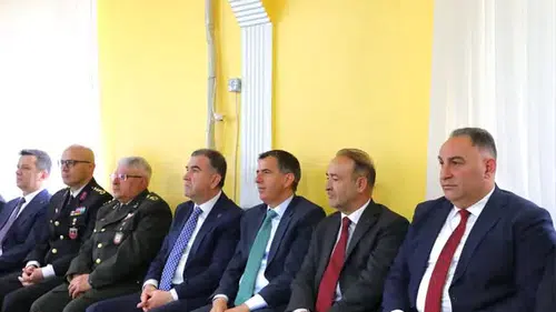 Bayburt’ta Geleneksel Bayramlaşma Programında Protokol ve Vatandaşlar Bir Araya Geldi