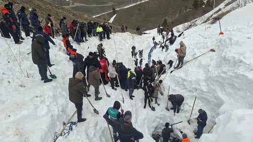 Ardanuç’ta Çığ Felaketinde Kaybolan Bülent Gezer’in Naaşına Ulaşıldı
