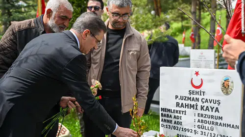 Erzurum’da Arafe Günü Şehitlik Ziyareti
