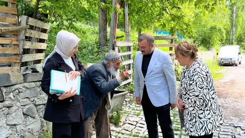 AK Parti Uzundere Teşkilatından Cevizli Mahallesi’ne Bayram Ziyareti
