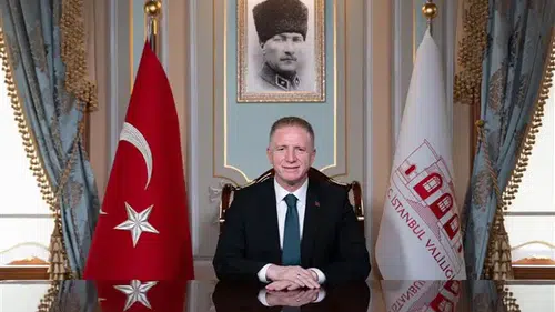 Vali Gül, Türk Kızılay'a Kurban Bağışında Bulundu