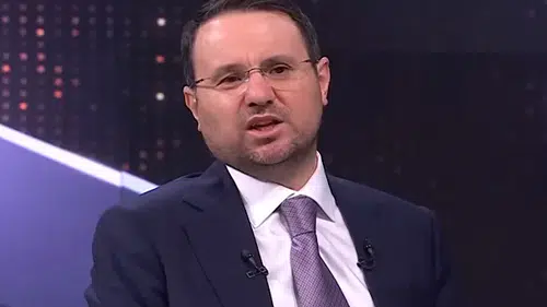 Gürlek, Kısakürek'i vefatının 43. yıldönümünde özlemle yad etti!