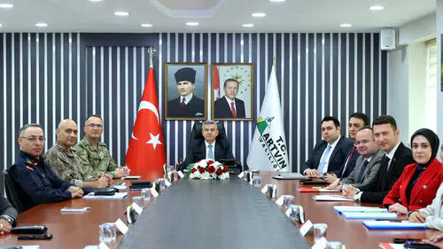Artvin'de Güvenlik Toplantısı: Uyuşturucu ve Kaçakçılıkla Mücadele Vurgusu!