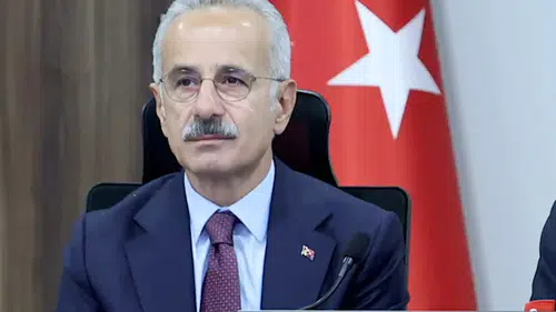 Uraloğlu: Türkiye’nin taşımacılık kapasitesini her geçen gün ileri taşıyoruz