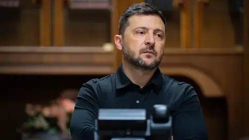 Zelenski: Dnipro'daki Saldırının Ardından Yeniden İmar Çalışmaları Devam Ediyor