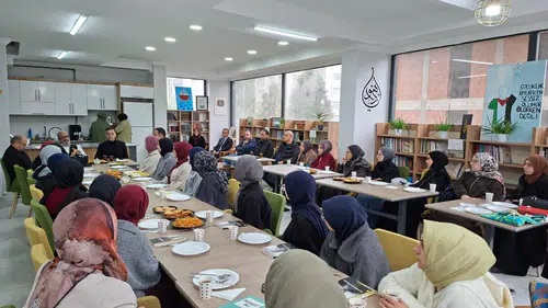 Çayeli’nde İrfan ve Medeniyet Söyleşisi Yoğun İlgi Gördü